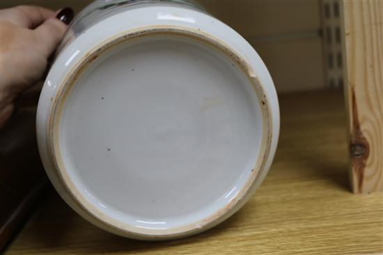 A Chinese famille verte brush pot, probably late 19th century, 14.2cm.
